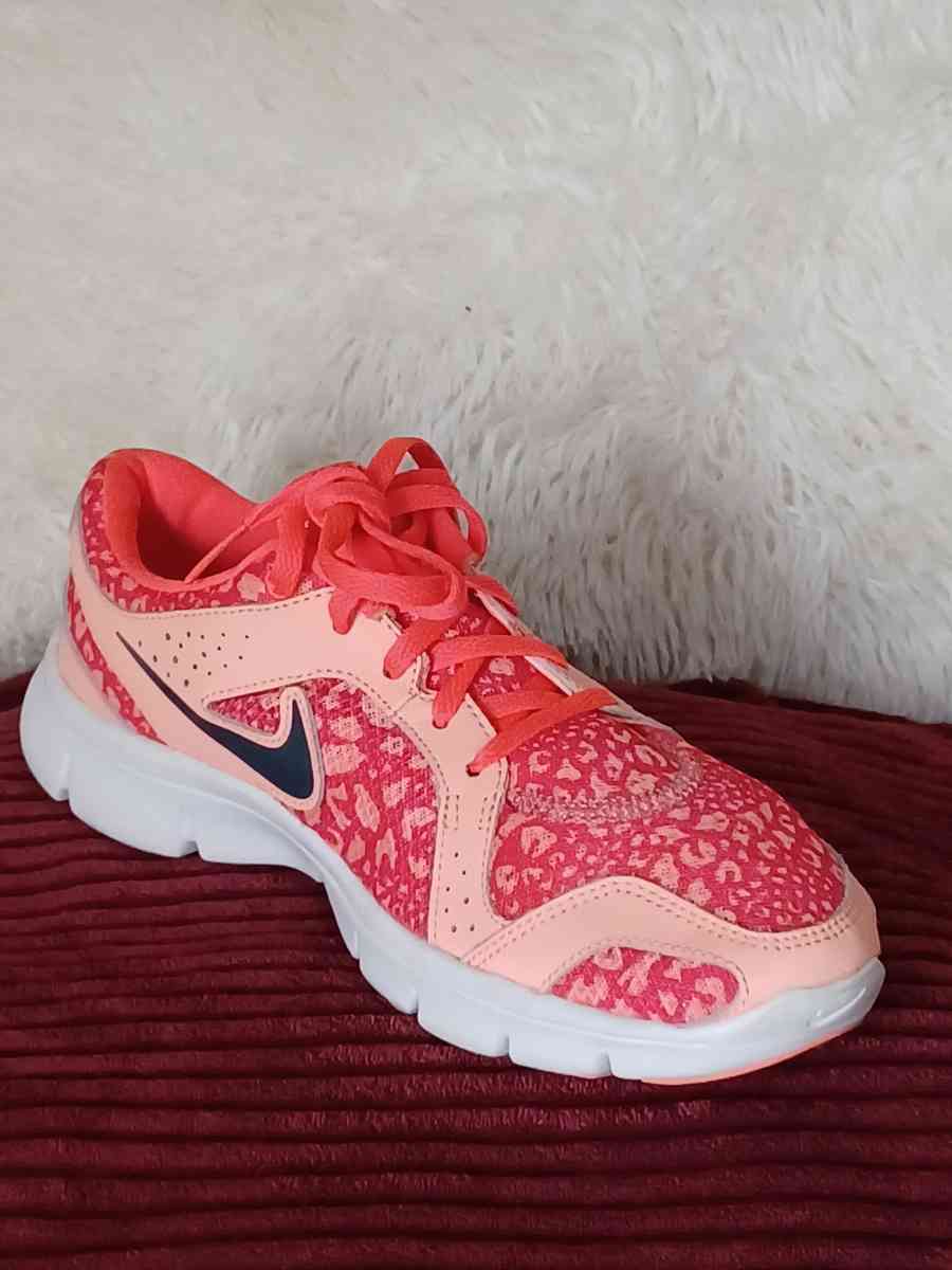 NIKE FLEX EXPERIENCE