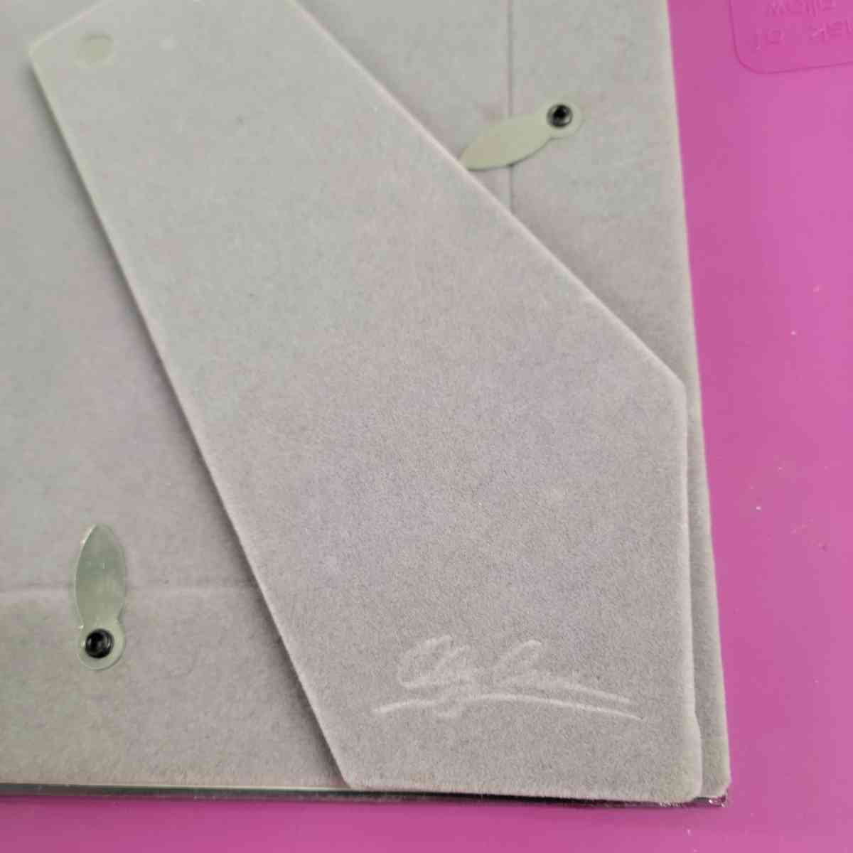 Oleg Cassini Ice Crystals 5 x 7 Picutre Frame