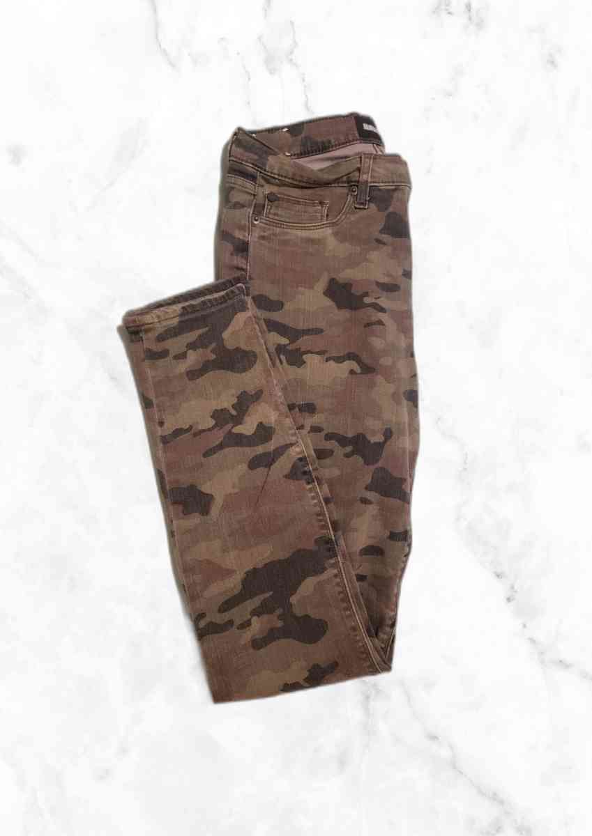 Hudson Camouflage High Waist Barbara Supper Skinny Jeans S28