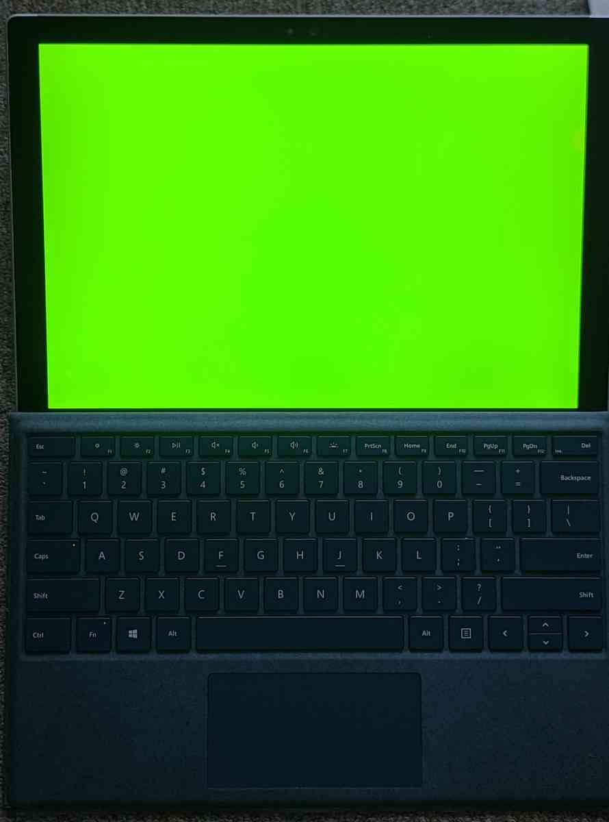 Microsoft Surface Pro 4 and Surface Dock Like New