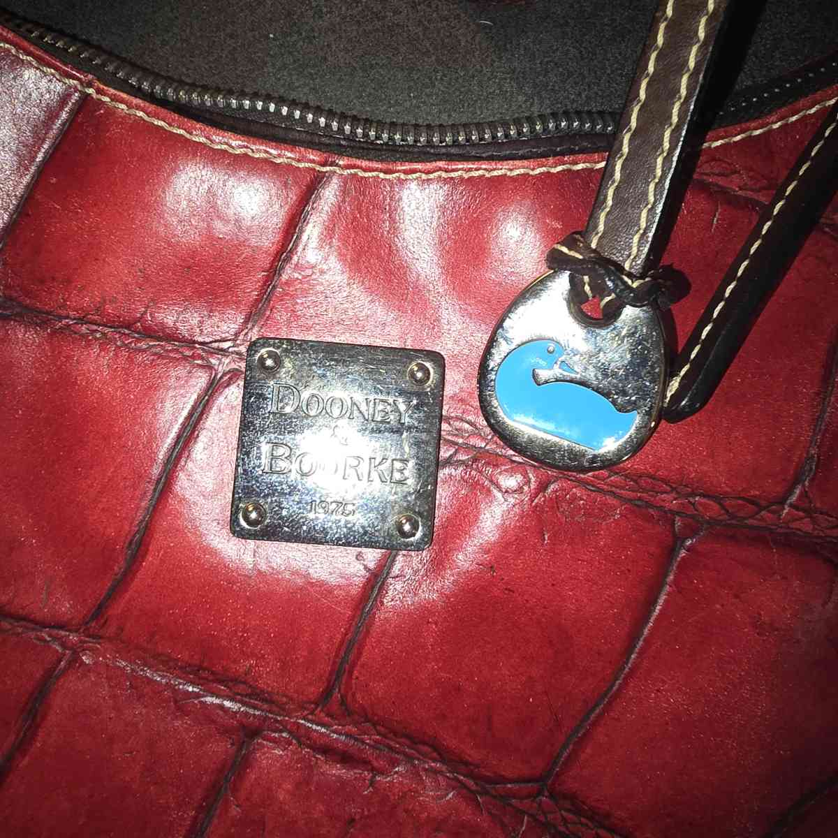 vintage authentic Dooney and Bourke shoulder bag