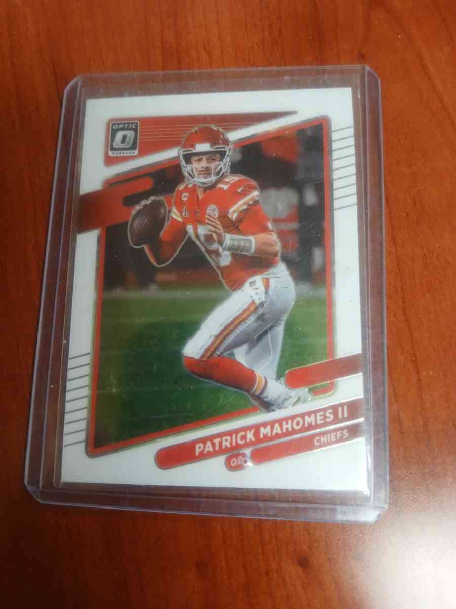 2021 panini Patrick Mahomes no34 football cars