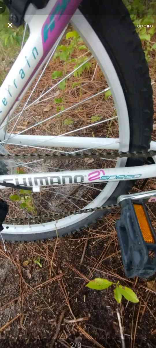 new womens 2024 21 speed hyper mountain bike XL