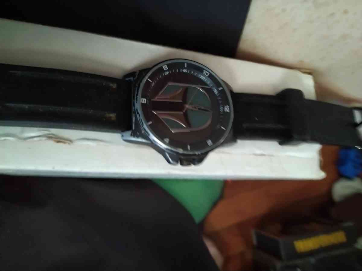 accutime analog watch boba Fett face