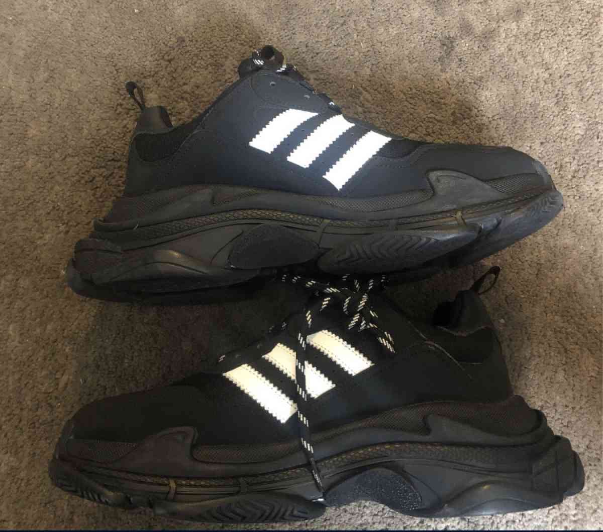 BALENCIAGAXADIDAS TRIPLE S