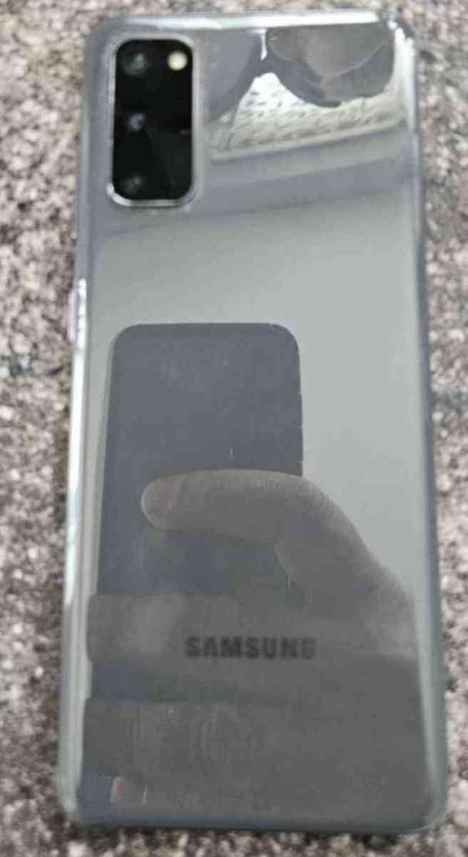 SAMSUNG GALAXY S20