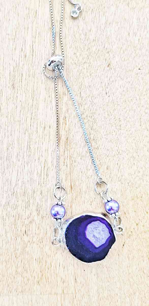 womans inglet braselet handmade