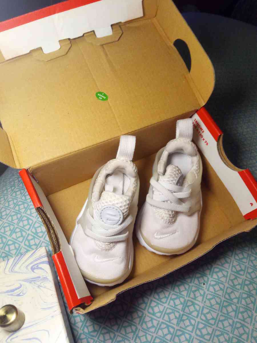 newborn baby shoes Nike baby