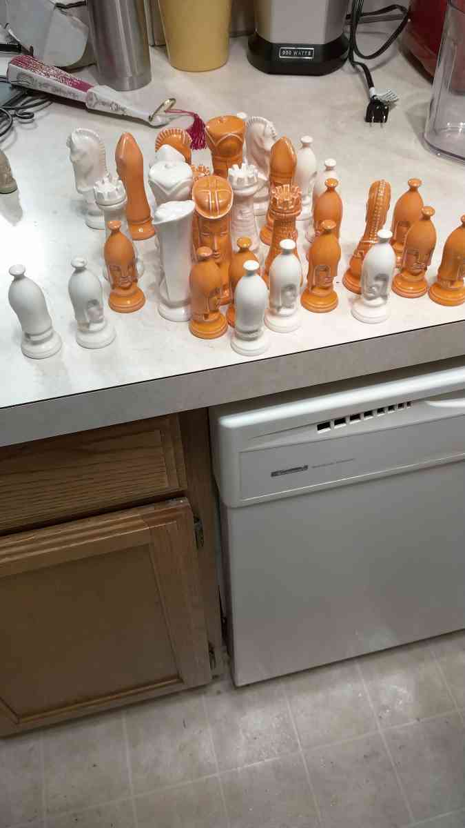 chess pieces sets