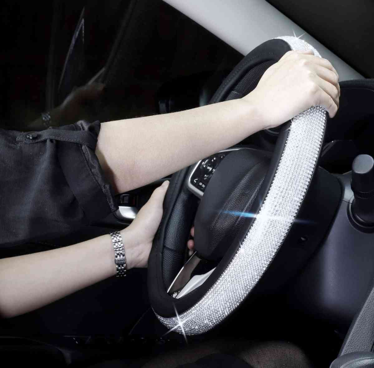 Bling car set 1 steering wheel cover 2 seat belt