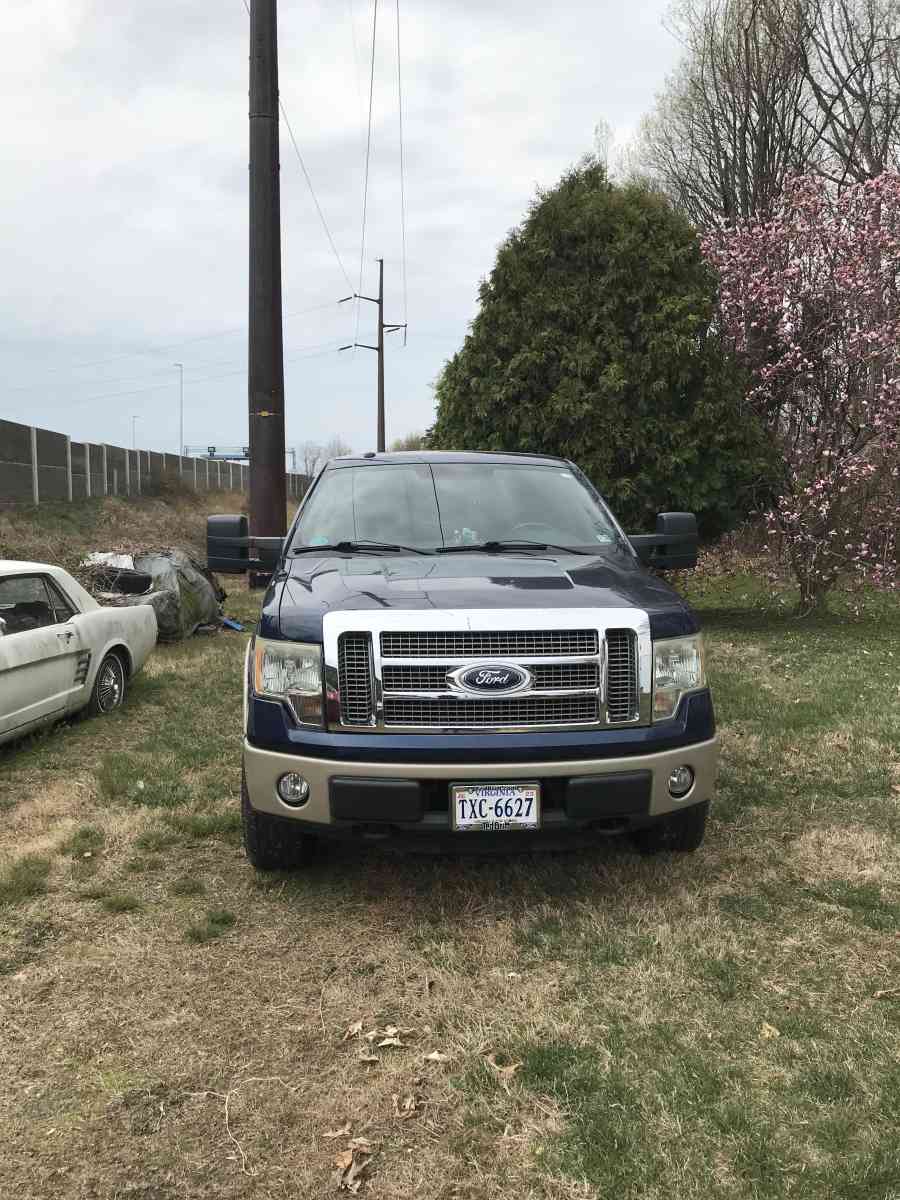 2010 Ford F150 lariat
