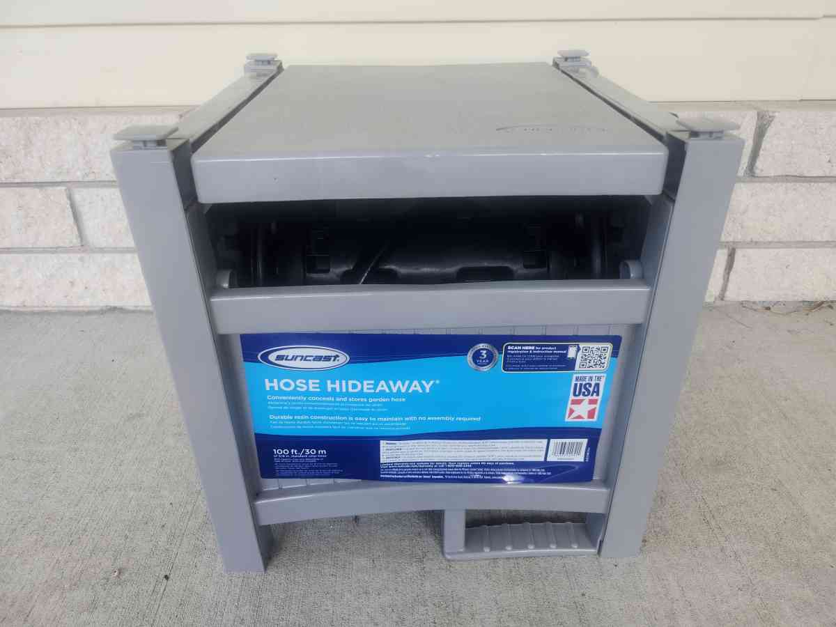 Suncast Hose Hideaway