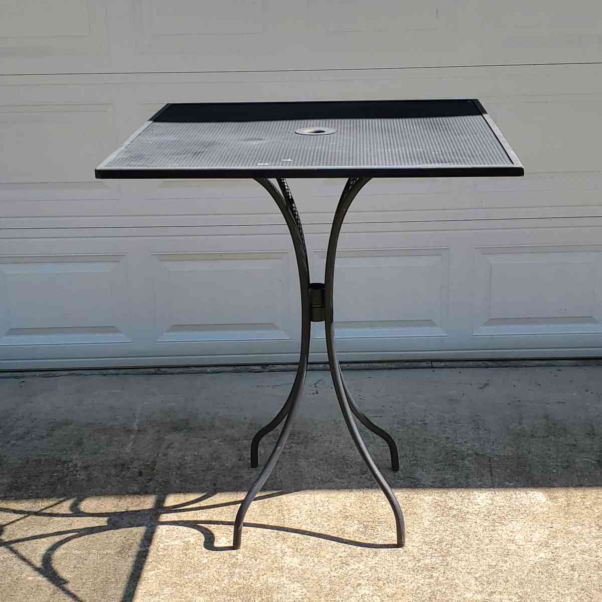 Bar Height Wrought Iron Table W Umbrella Hole 36x36x42