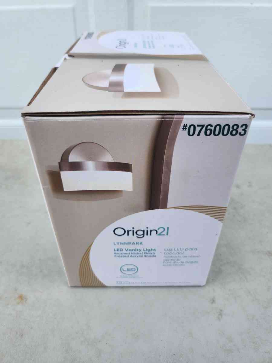 Origin21 Lynnpark Vanity Light BRAND NEW