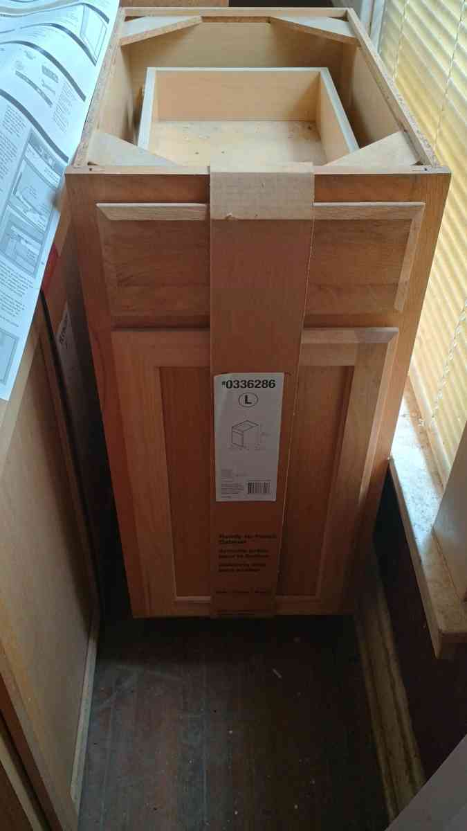 home improvement brand new cabinets from Lowes