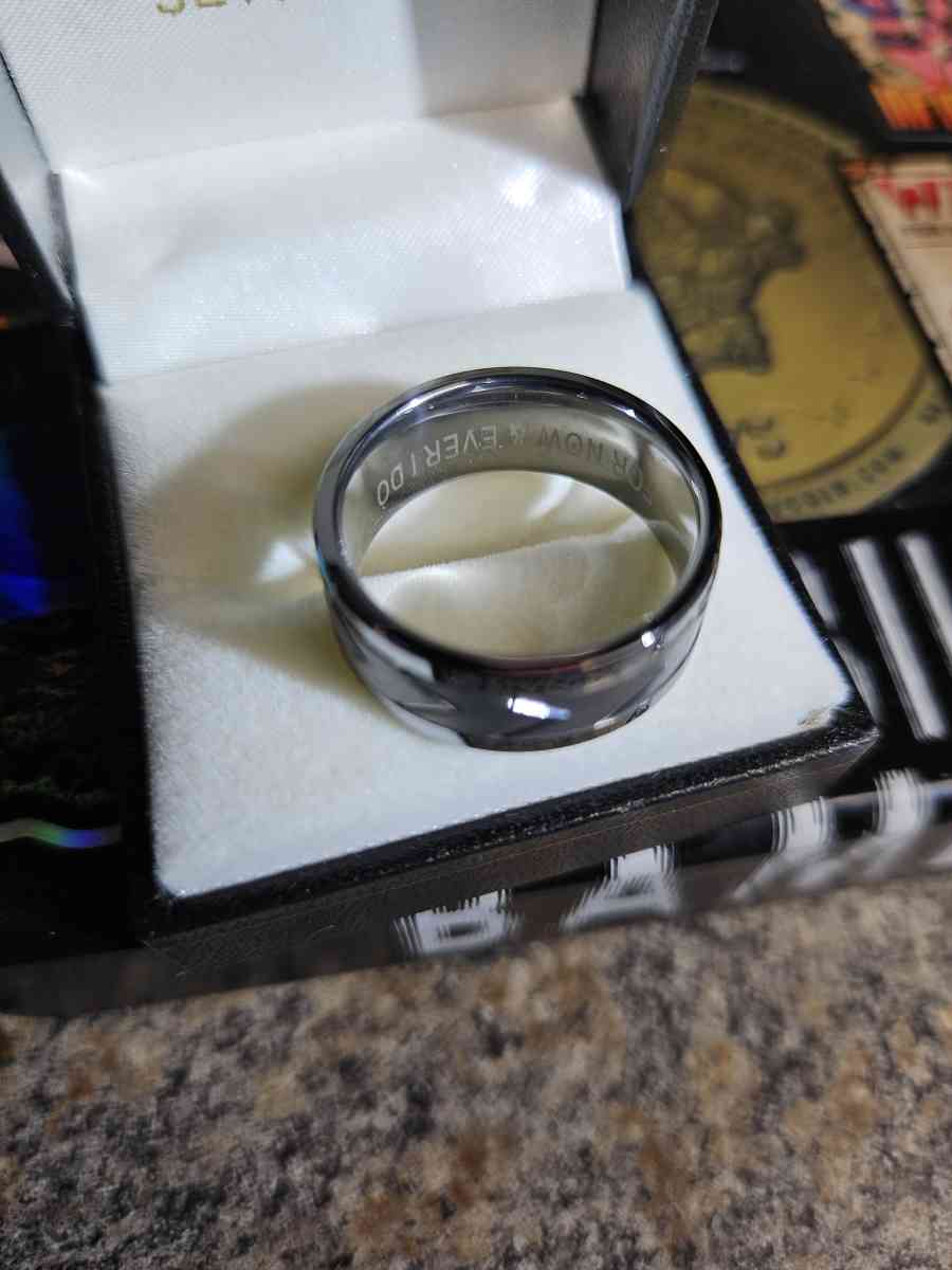 Mens Wedding Band Size10