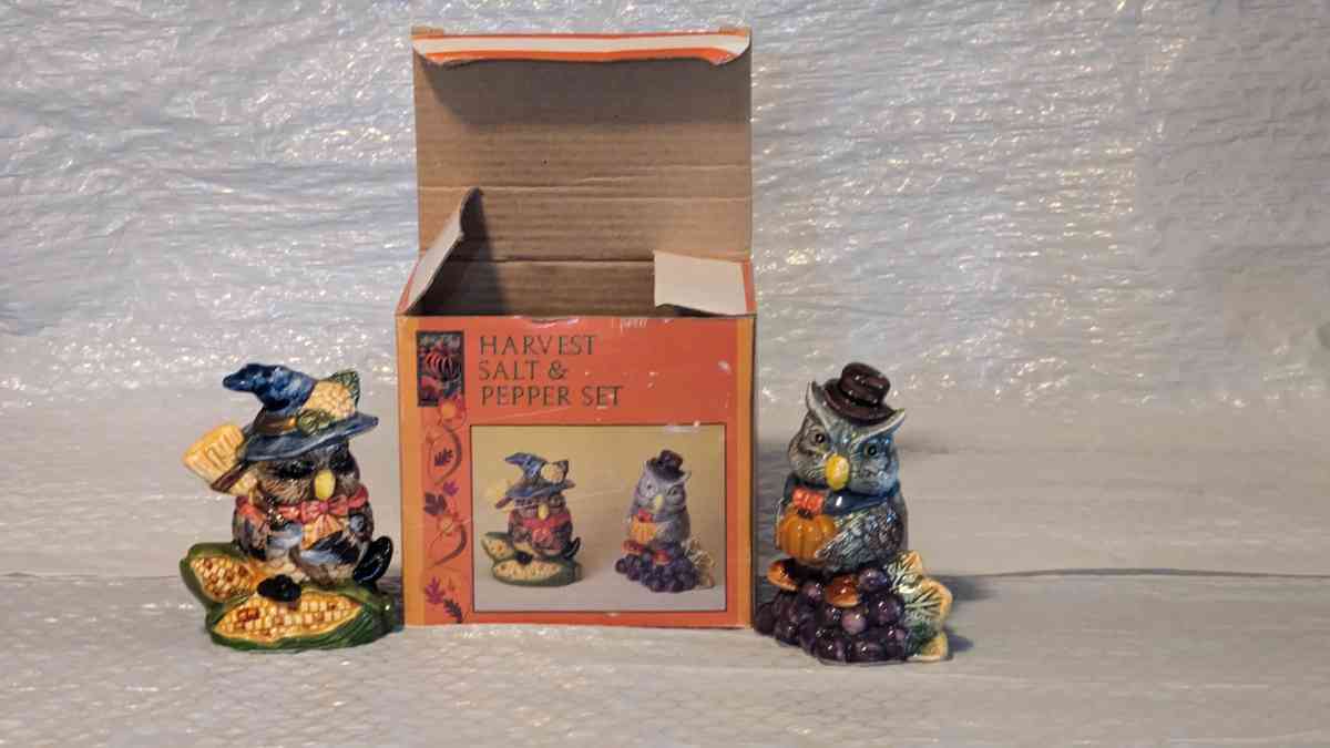 Owl Harvest Salt and Pepper Set Ceramic In Original Box