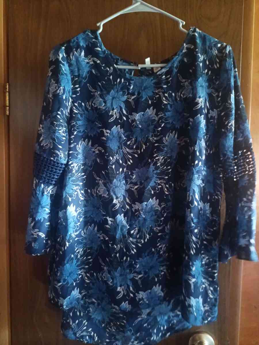 Womens Blouse Navy Blue with Tags