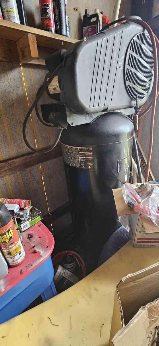 air compressor 220 volt