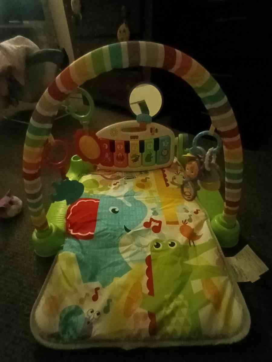 Fisher price kick and play piano gym