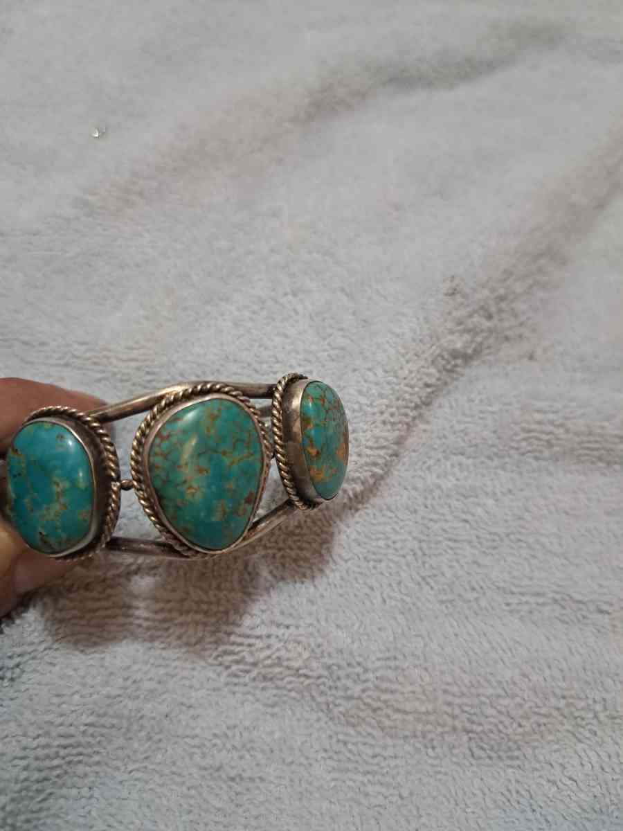 Northwest Native American turquoise bracelet silver