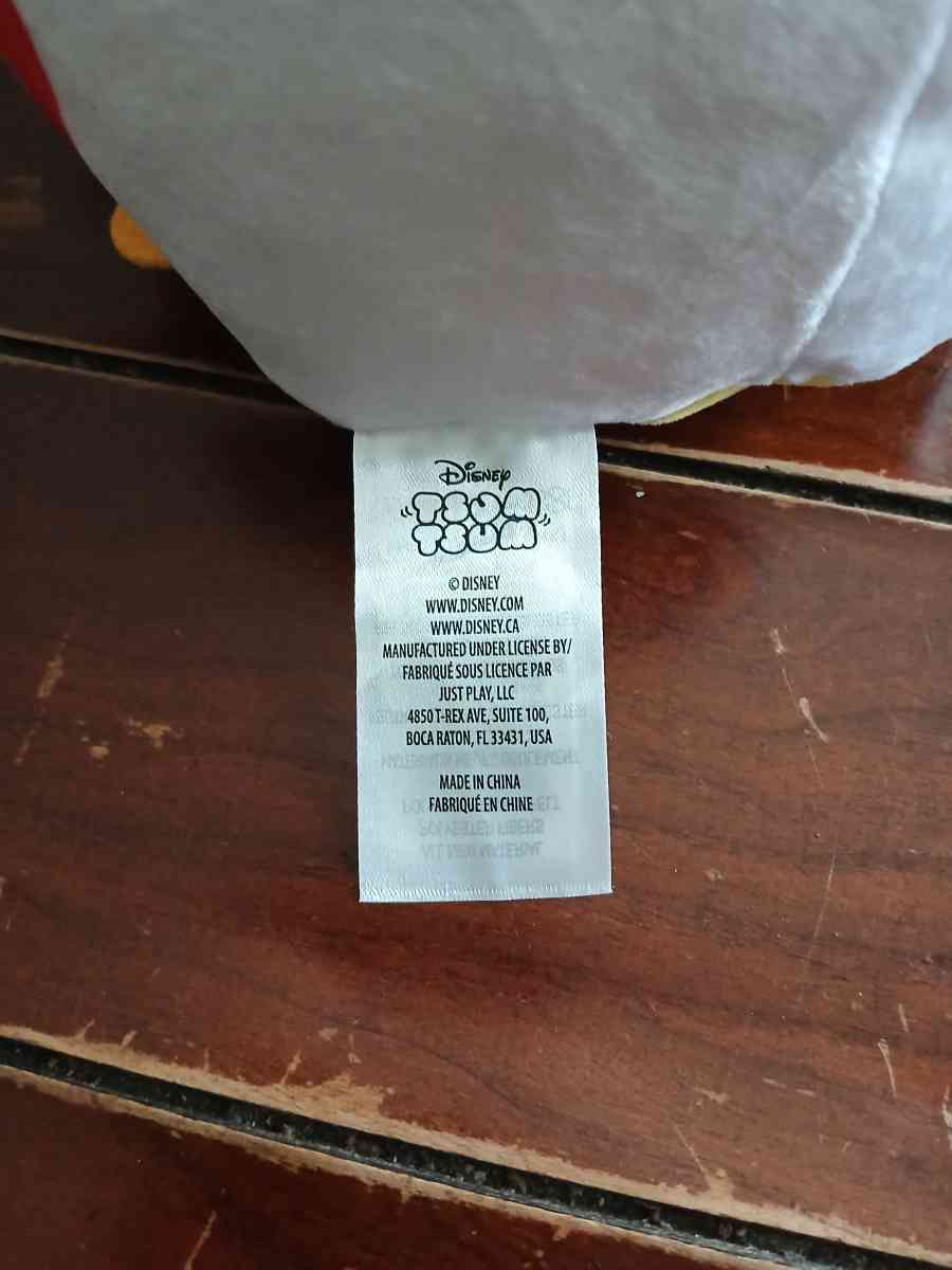 Disney Tsum Tsum Minnie Mouse 8 Inch Small Plush Toy