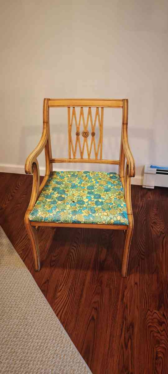 Antique Duncan Phyfe Natural Maple Wooden Armchair