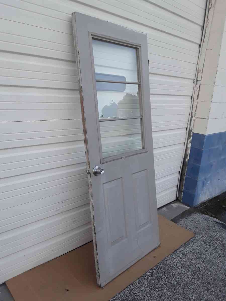 Nice Light Gray Entryway Steel Door with Glass 32 X 80 RH