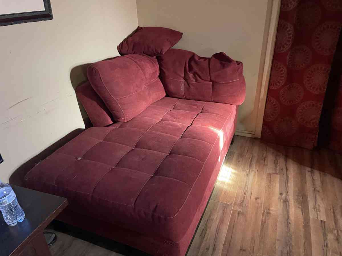 3 years old 3 piece sectional red