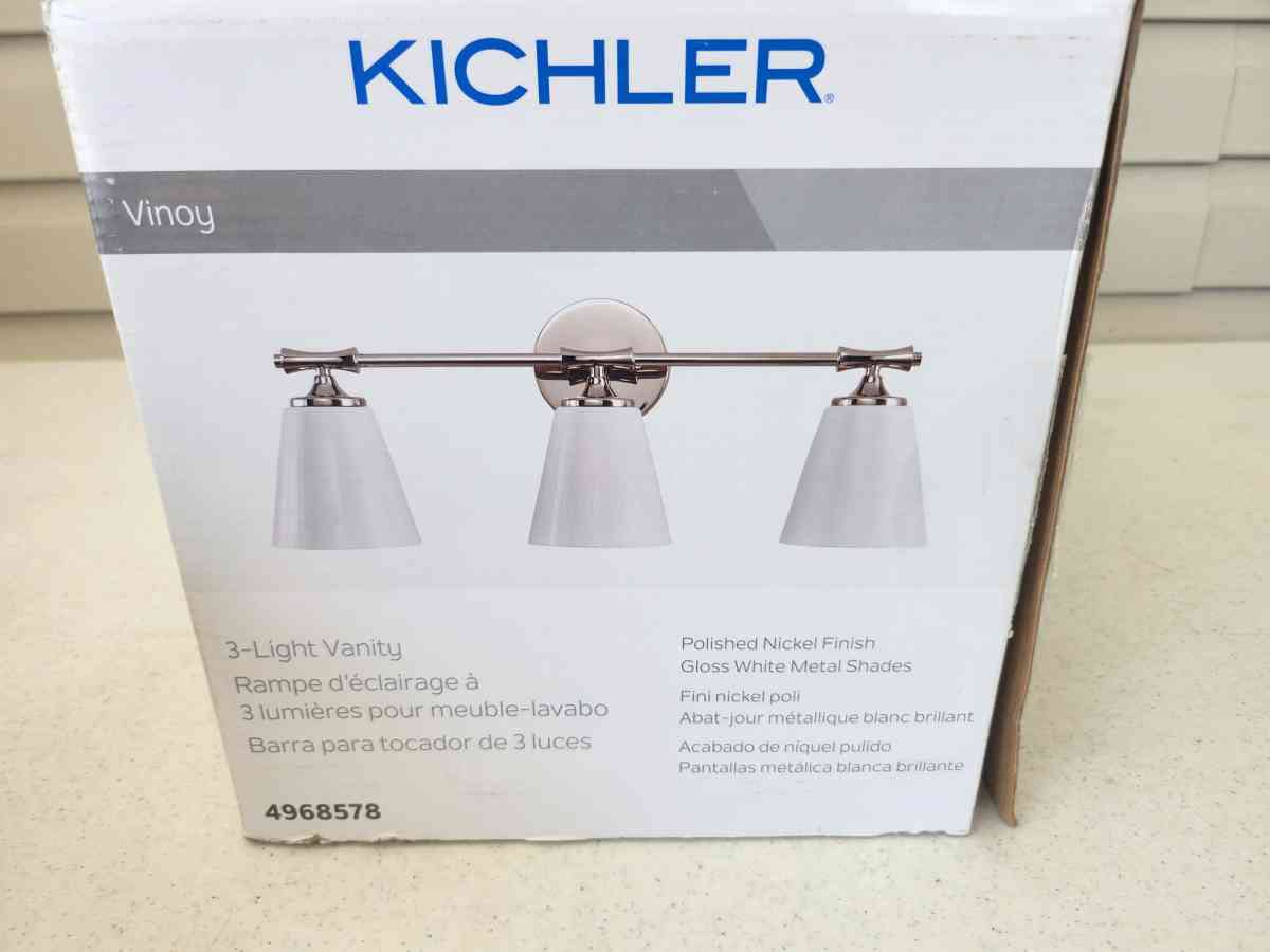 Kichler Vinoy Vanity Light BRAND NEW