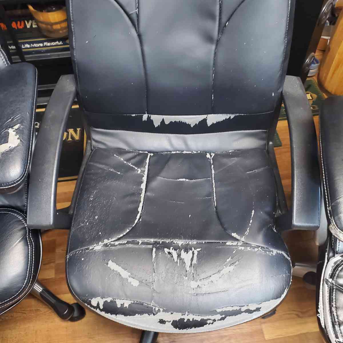 Office Chairs  4 Black And 1 Tan