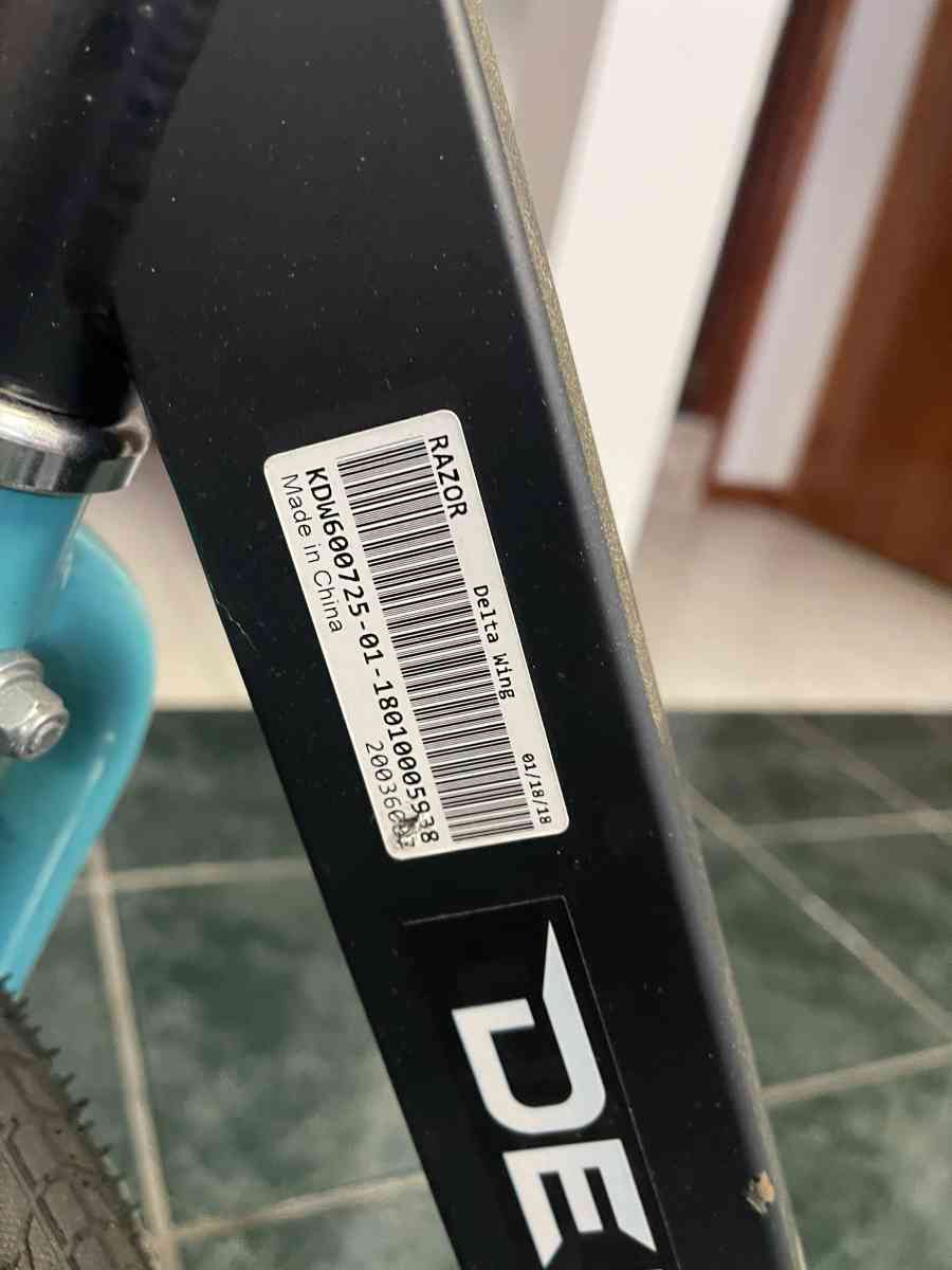 razor deltawing scooter