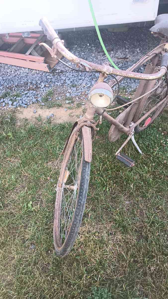 motorcycle pickup truck fishing gear