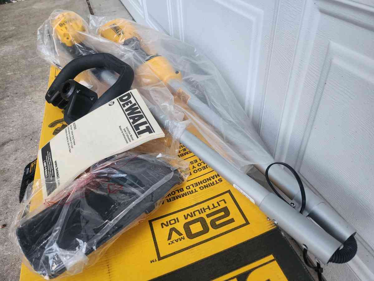 Dewalt 20v String Trimmer Kit BRAND NEW