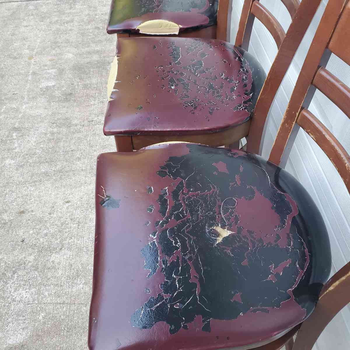 4 Bar Height Wooden Chairs  Cushions Are Rough  RRR Furnitu