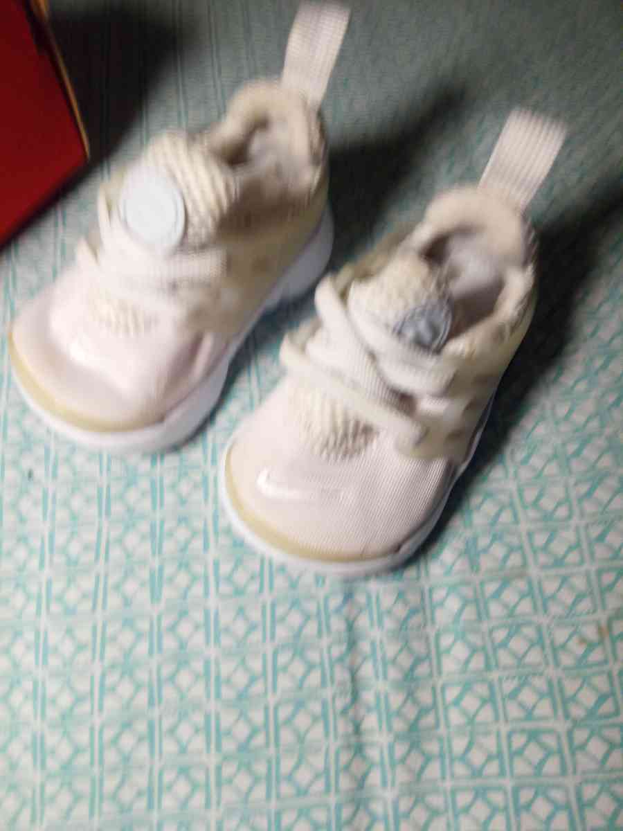 newborn baby shoes Nike baby