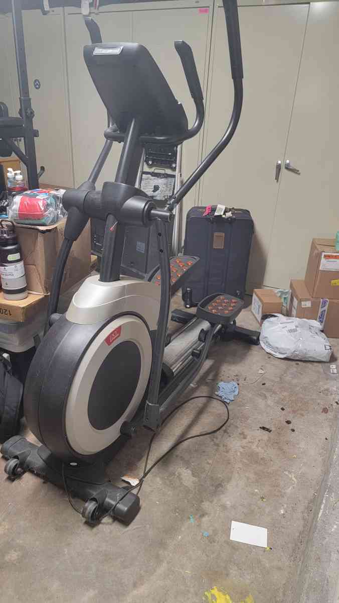 Pro Form Elliptical