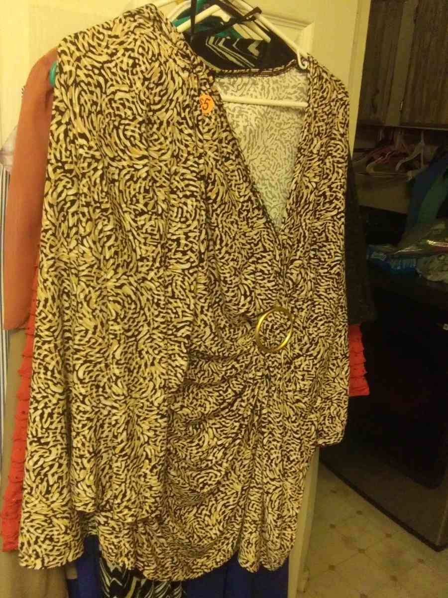 I n studios woman 3x 5