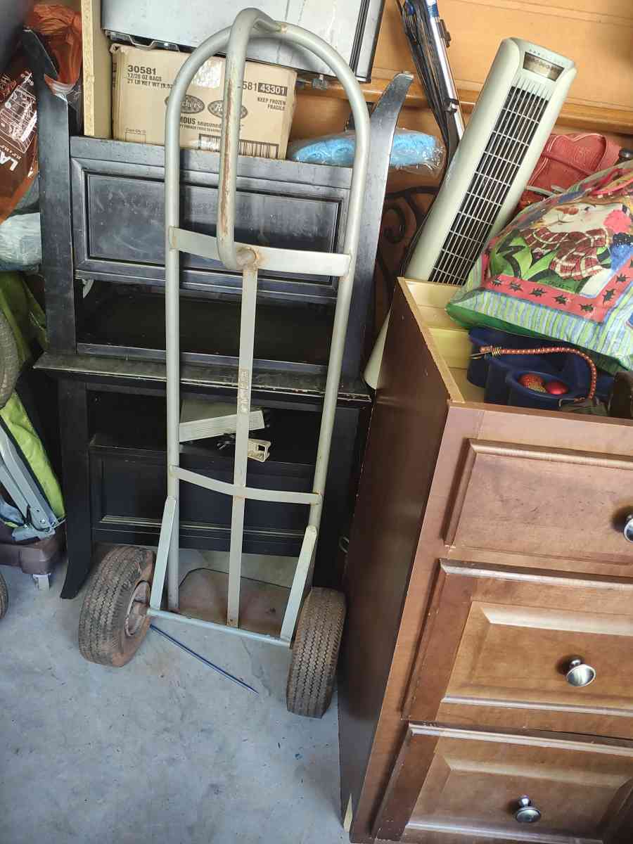 toolboxes leafblowers ect