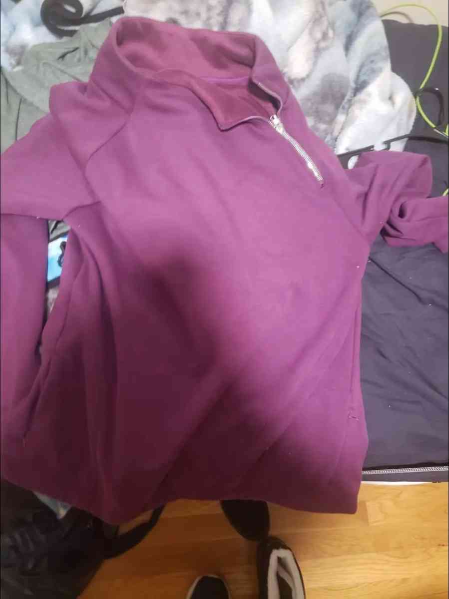 fleece pullover sweatshirt