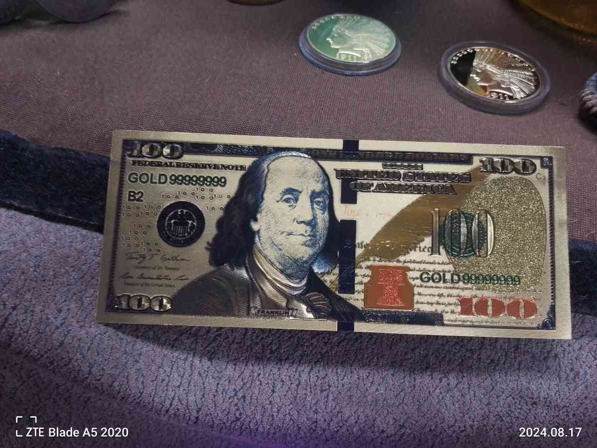 100 dollar bill gold leaf