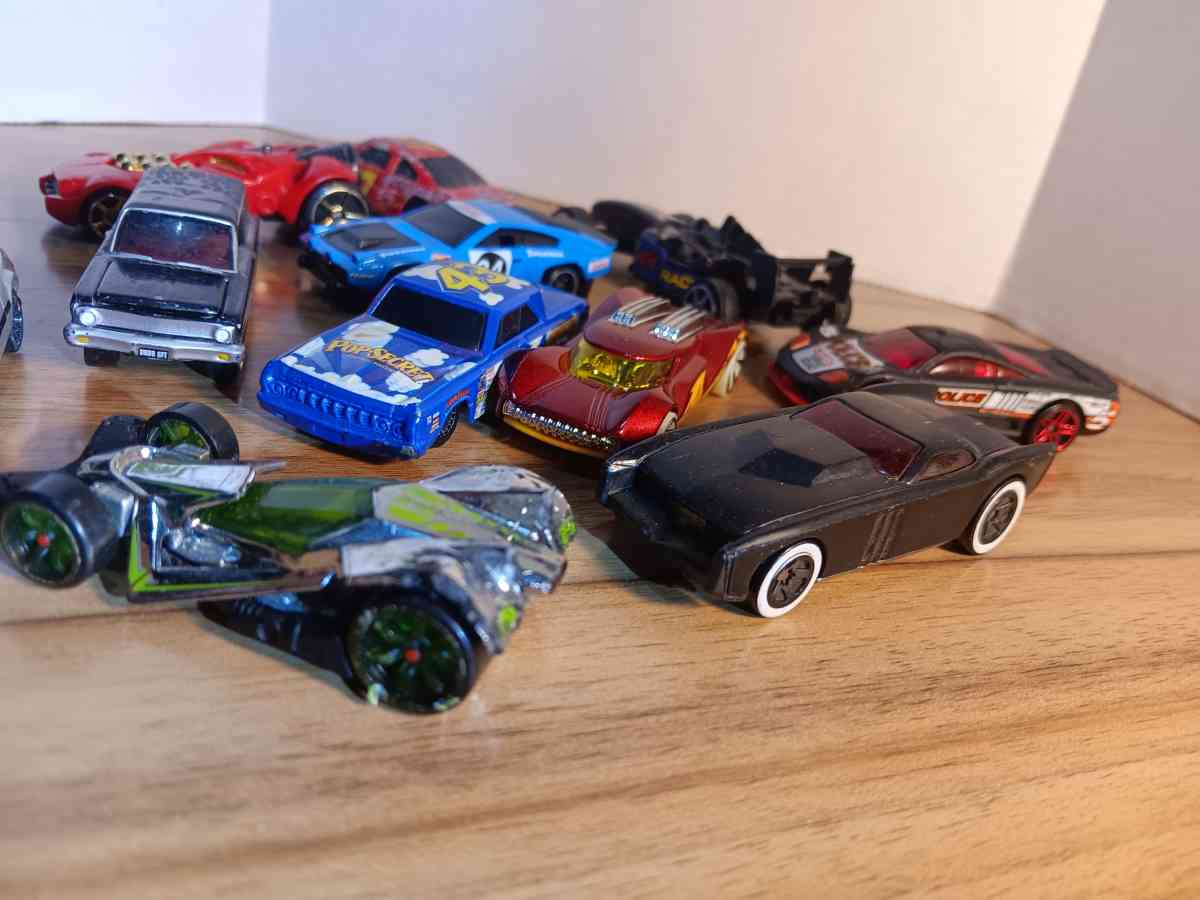 Hot Wheels lot