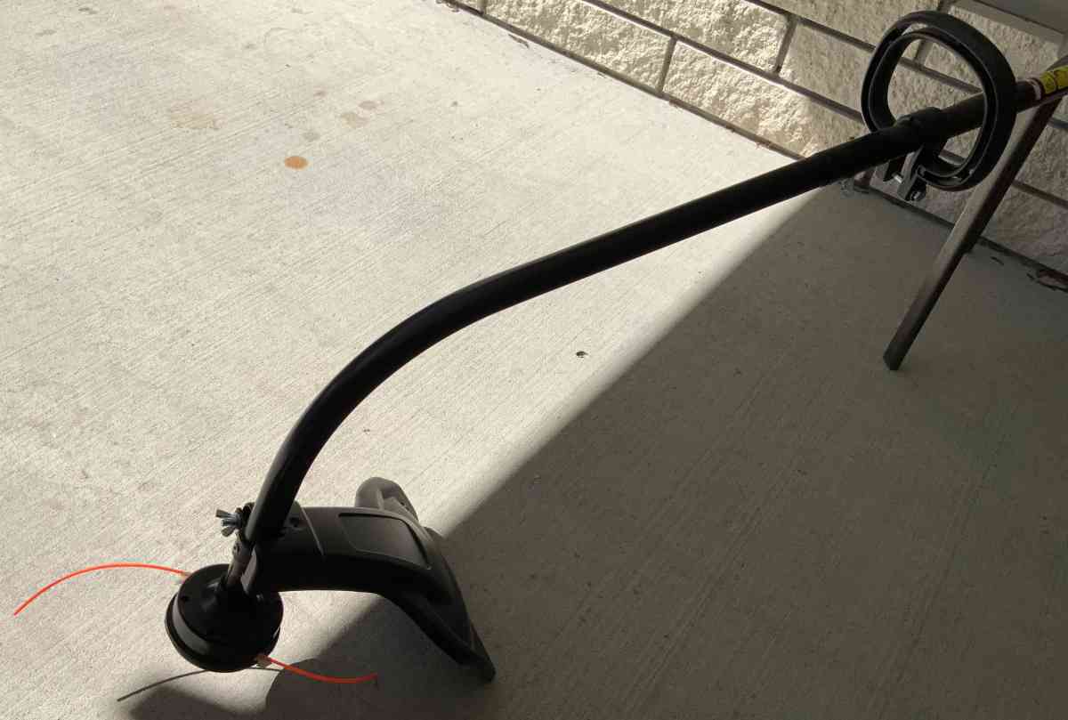 Bolens BL110 Weed Trimmer BRAND NEW