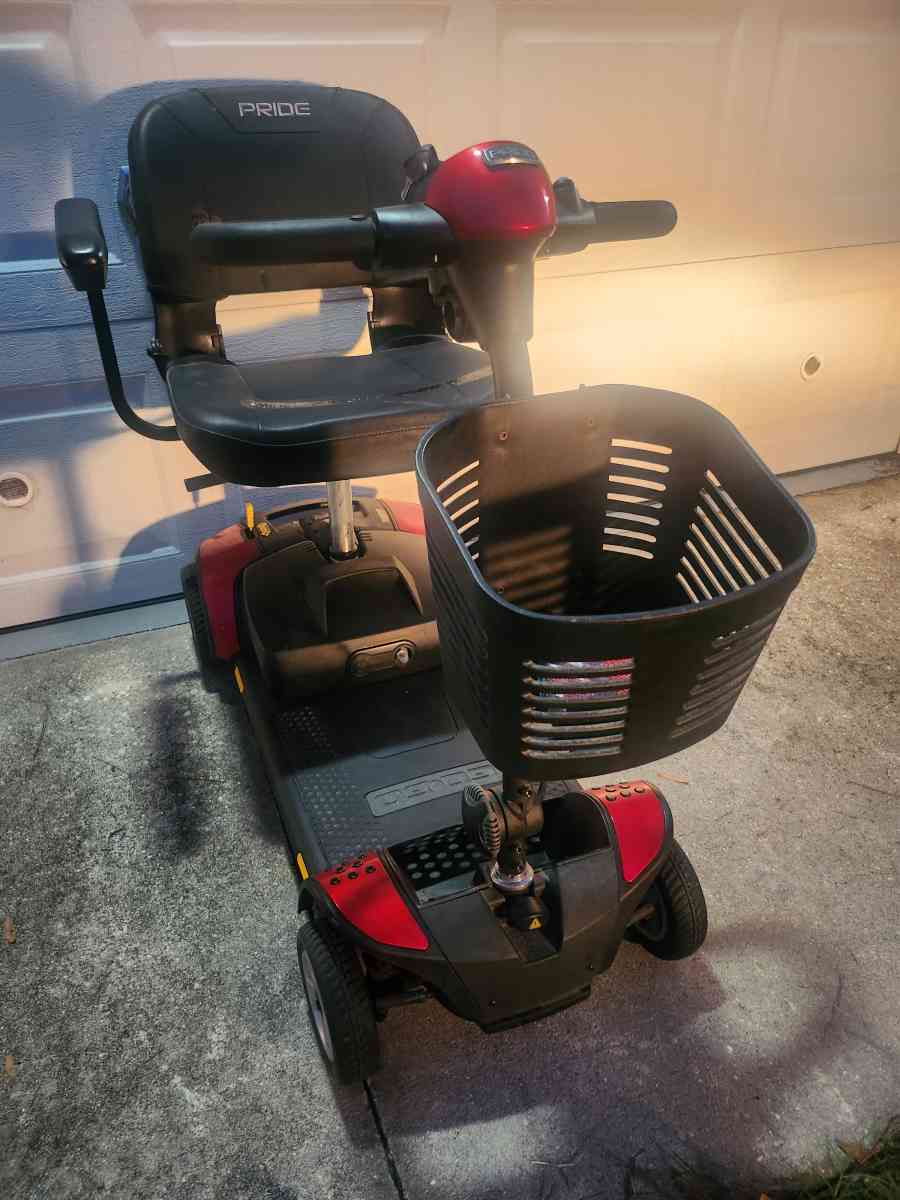Pride Go Go Elite Traveler Mobility Scooter
