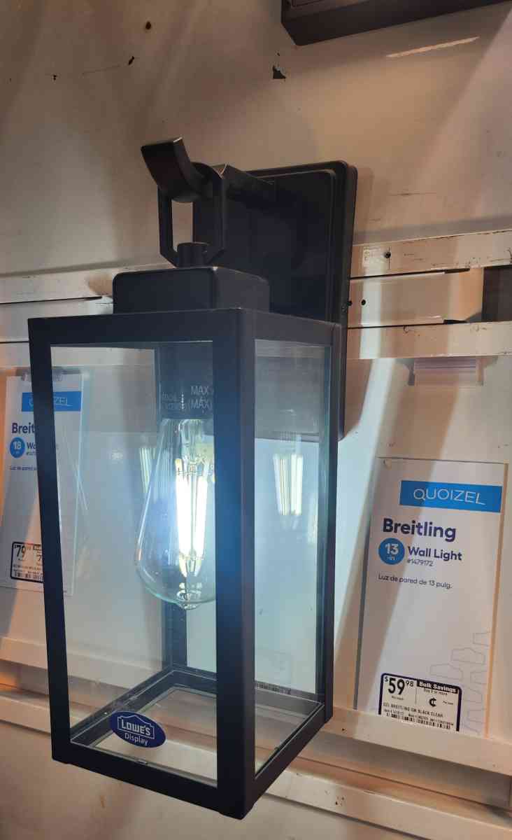 Quoizel Breitling Wall Lantern BRAND NEW