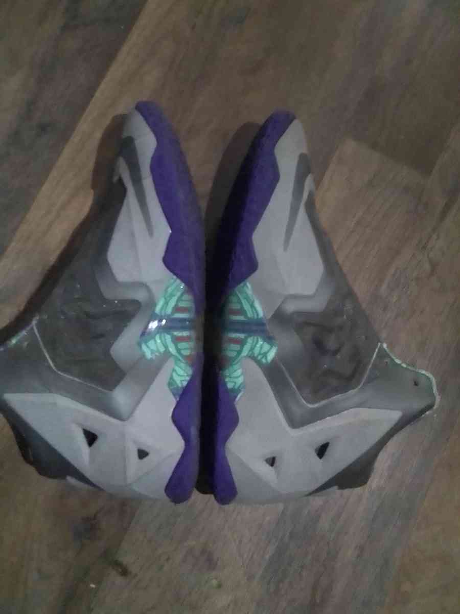 Nike Lebron 11 GS Terracotta Warrior basketball shoes
