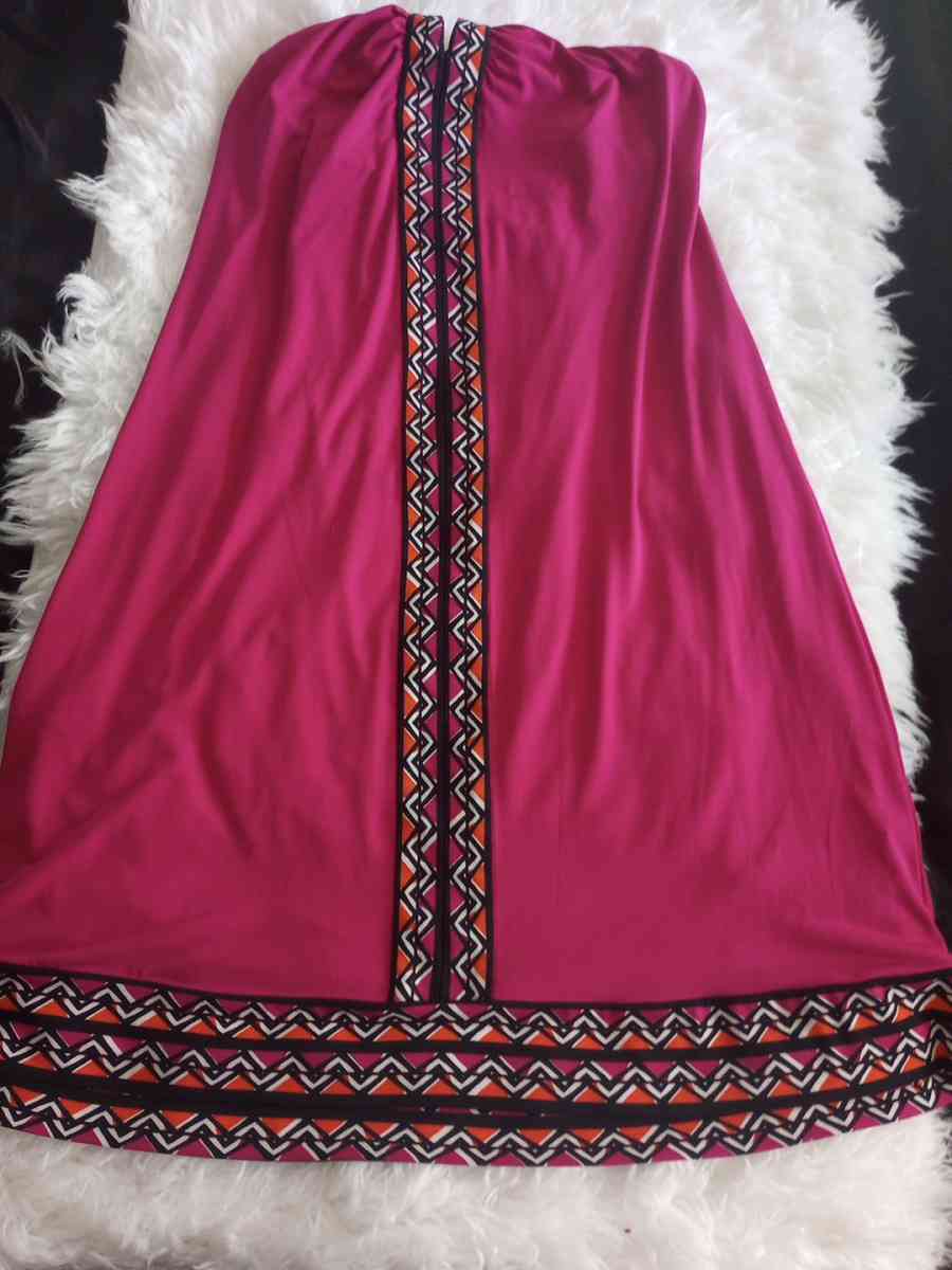 beautiful pink satin feel dress Calvin Clien