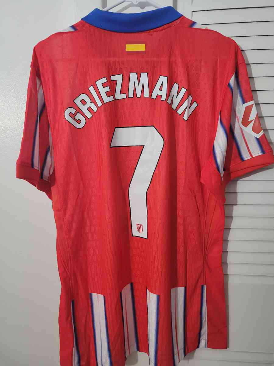 Atletico Madrid Soccer Jersey 2025 Player Version Size M L