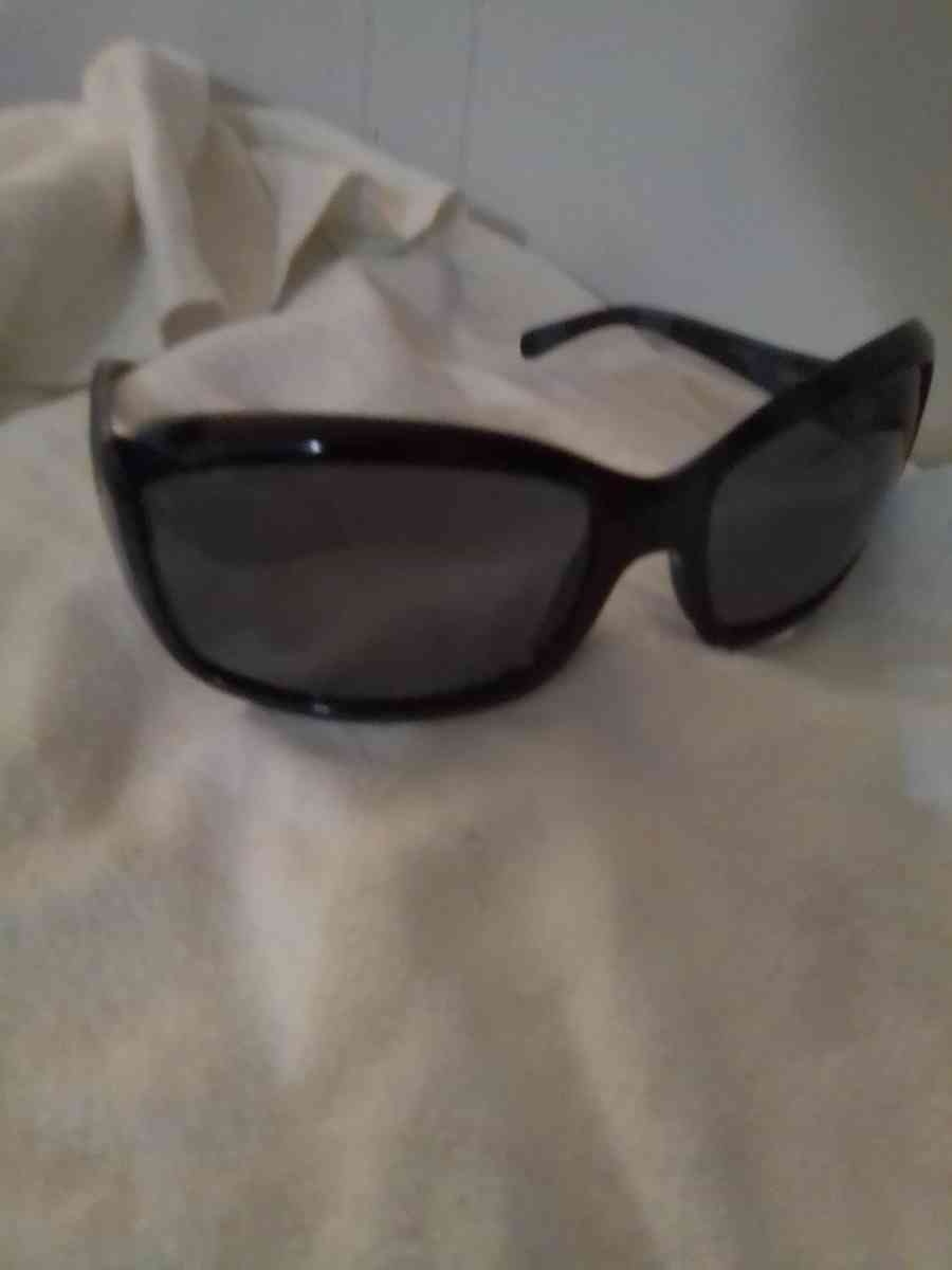 Womens Kaenon Lunada sunglasses