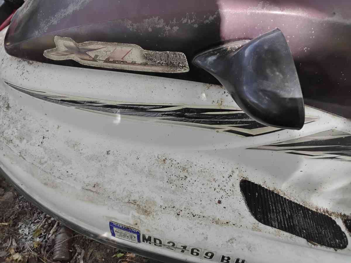 Yamaha Jet Ski XL 1200 Needs Work as is